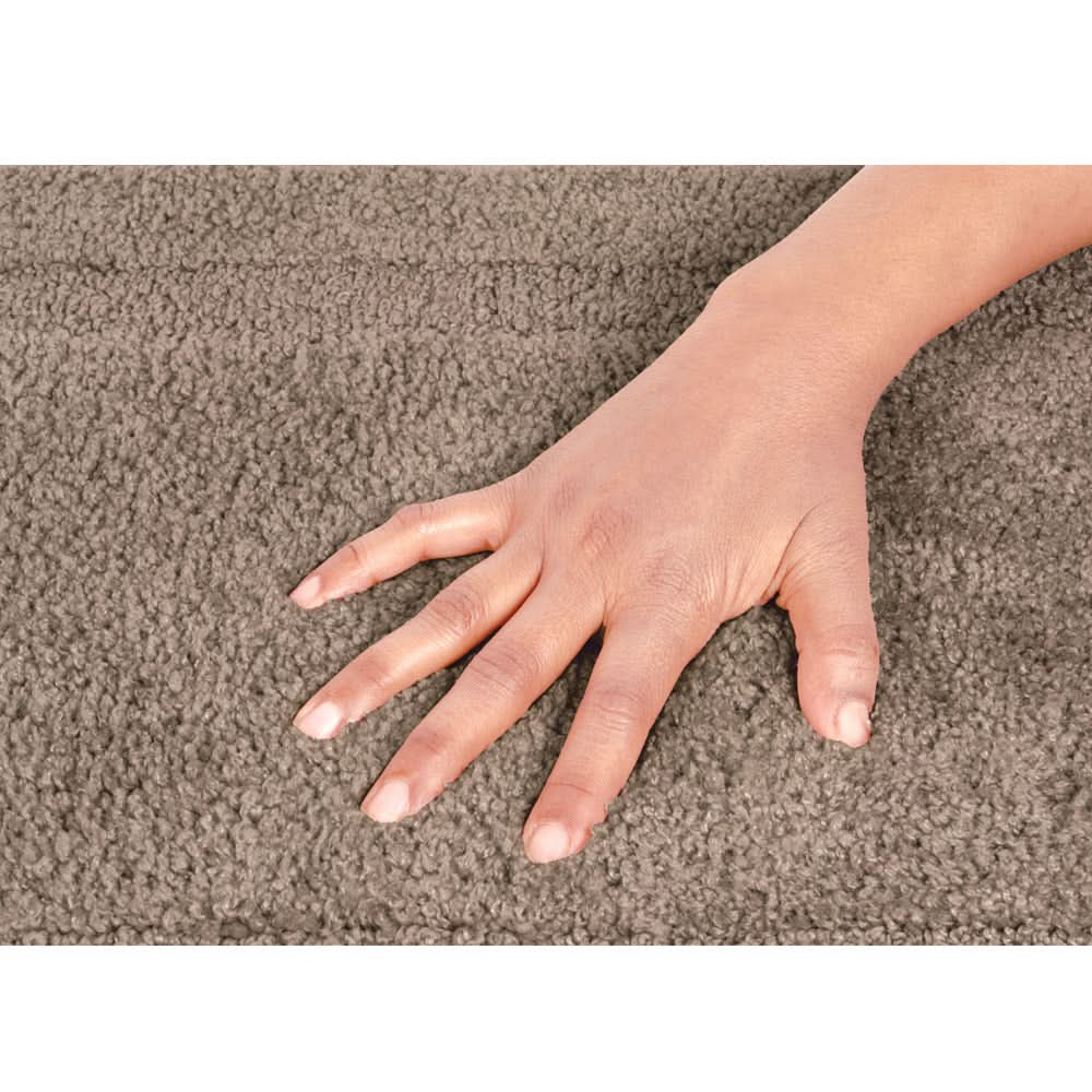 Bath Mat, Expedition