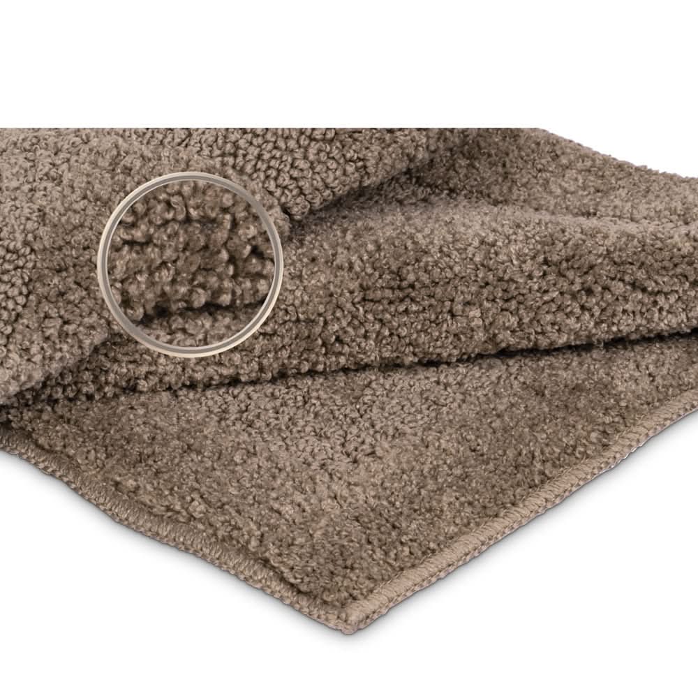 Bath Mat, Expedition
