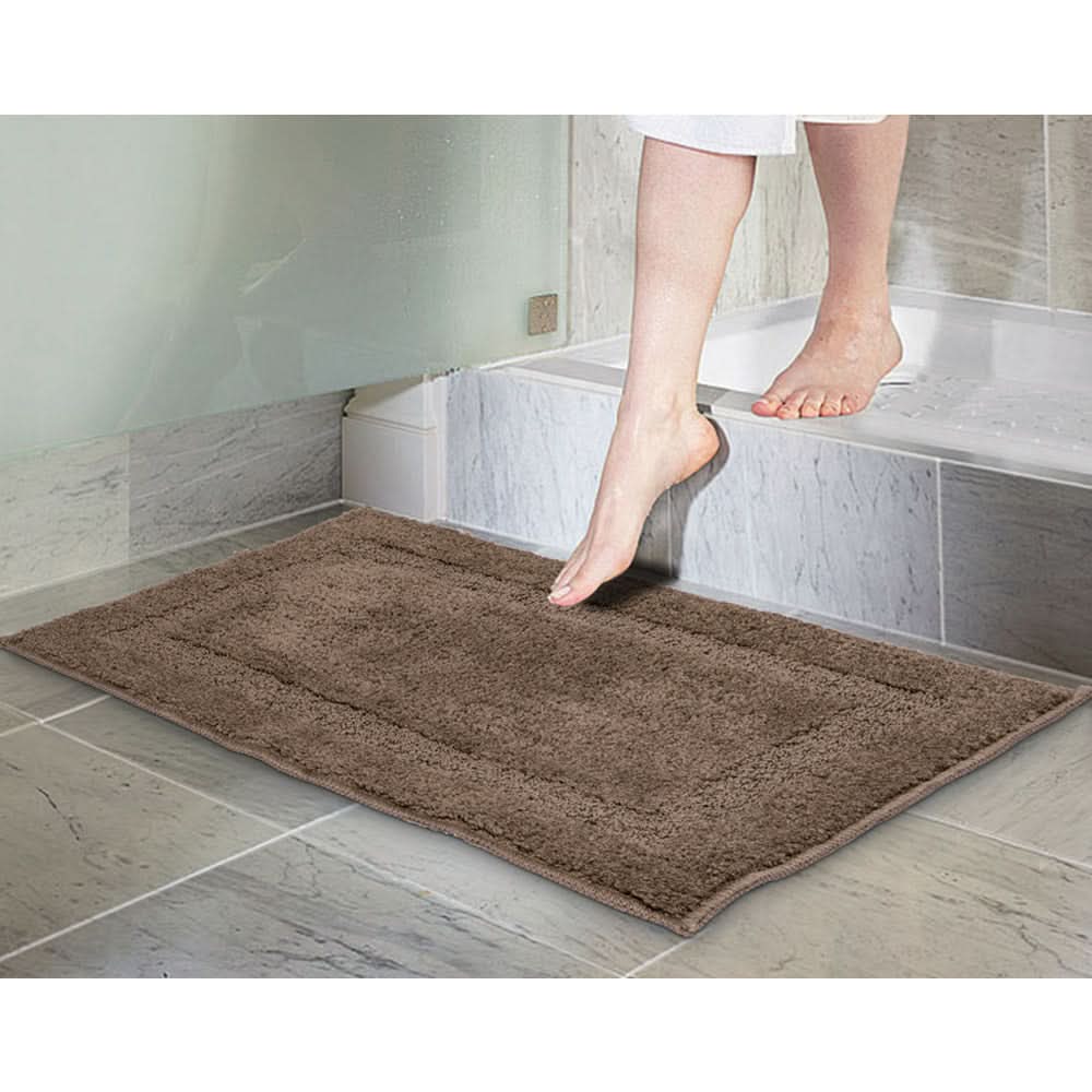 Bath Mat, Expedition