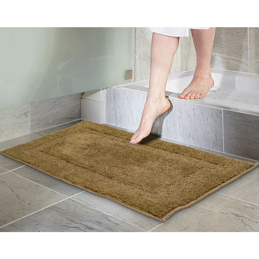 Bath Mat, Expedition