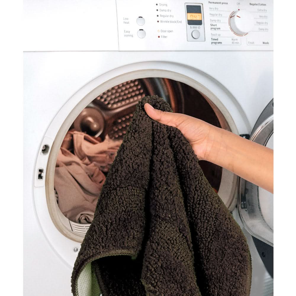 Bath Mat, Expedition