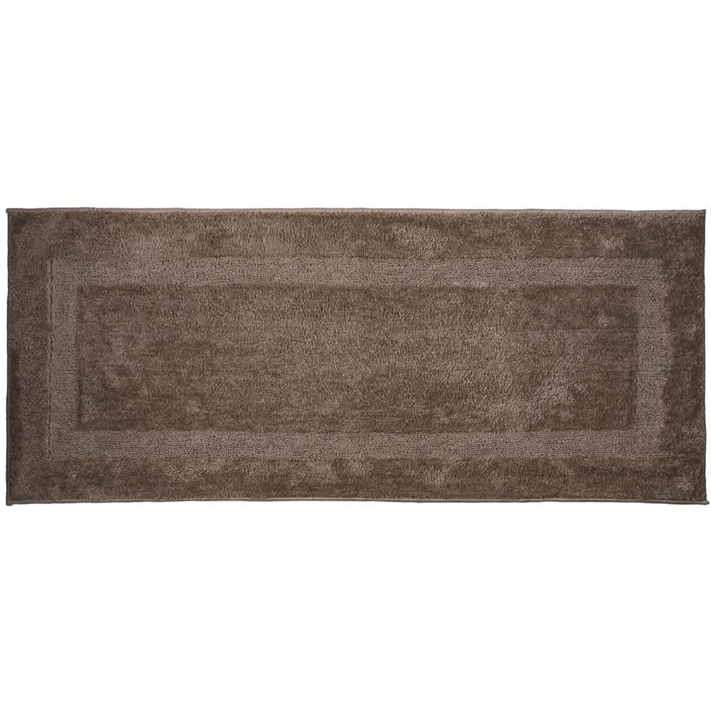 Bath Mat, Expedition