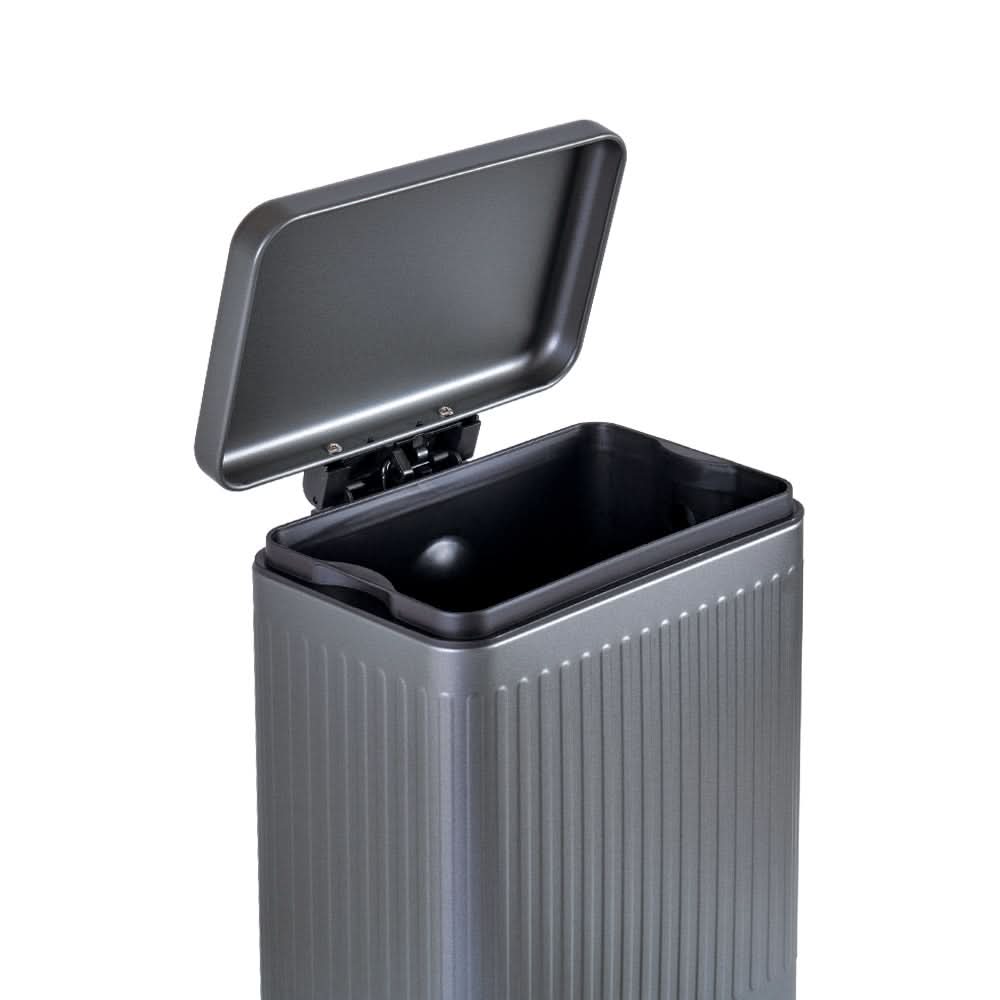 Jacques Pedal Dustbin